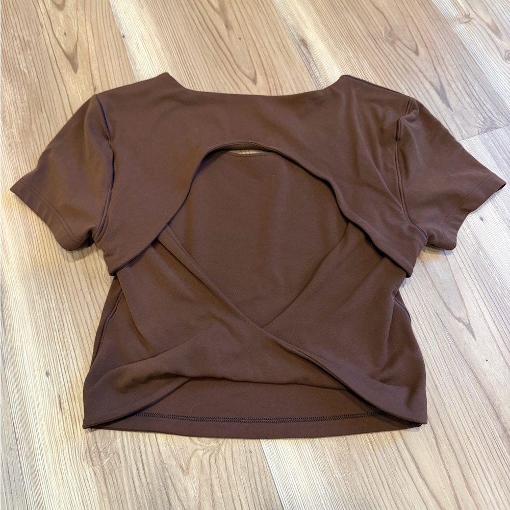 *ACCT CLOSING MAKE OFFER* Offline by aerie Brown Open Twist Back Crop Top-XS
